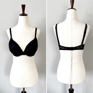 Like new! PINK Victoria’s Secret Leopard Print Lace Bra